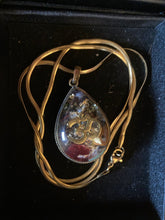 Load image into Gallery viewer, Elegant Gold lace chain Aum Kara pendant
